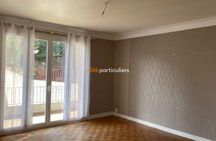 RODEZ, T4 AVEC GARAGE ET CAVE — photo 3