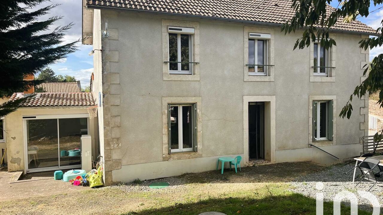 maison 4 pièces 135 m2 à vendre à Fomperron (79340)