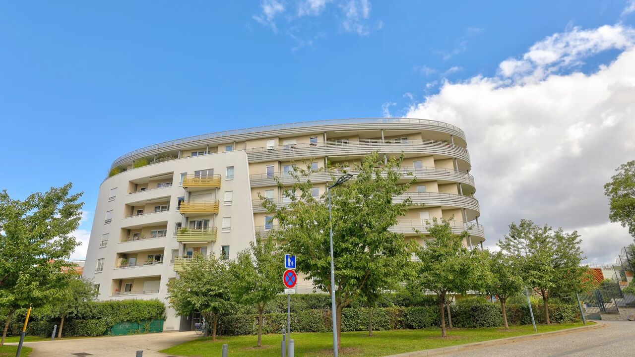 appartement 3 pièces 69 m2 à vendre à Issy-les-Moulineaux (92130)