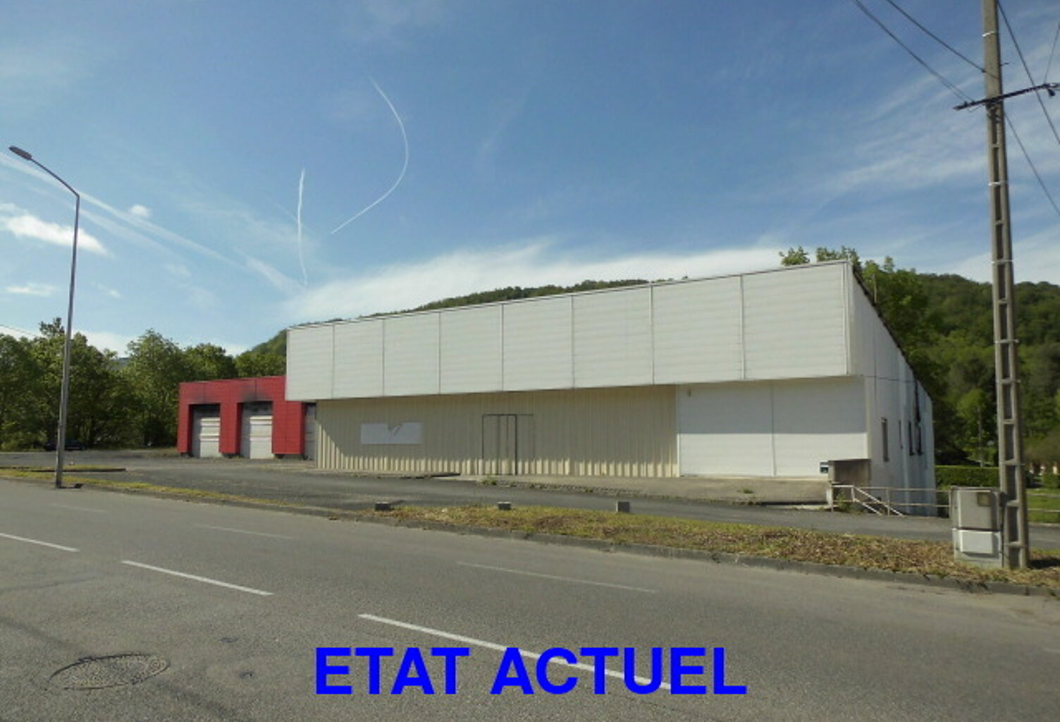 Vente commerce 8 pièces 1000 m² Lavelanet (09300) — photo 1