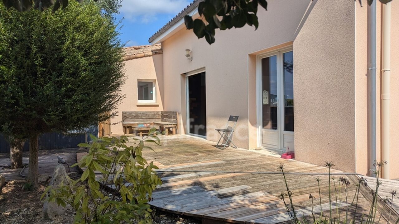 maison 6 pièces 120 m2 à vendre à Mainxe (16200)