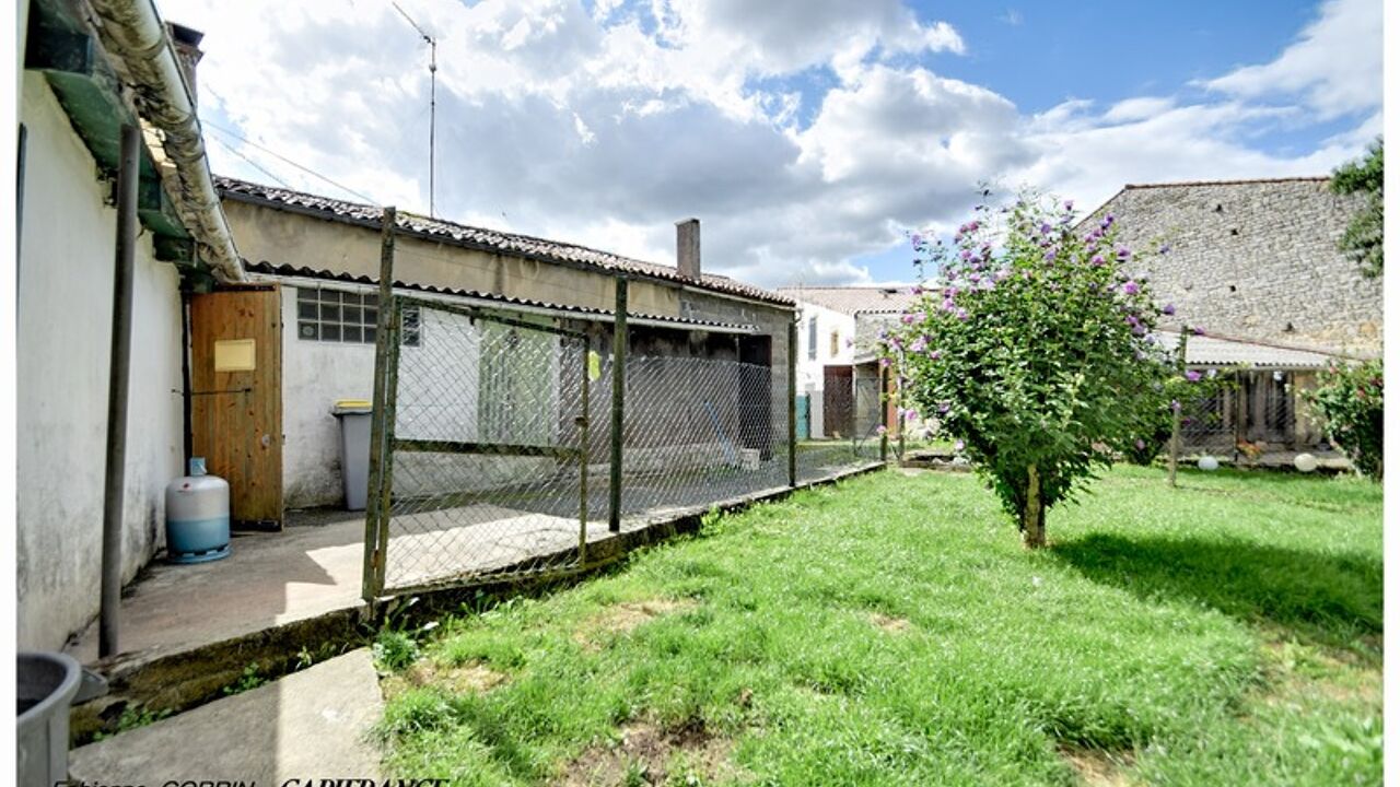 maison 5 pièces 100 m2 à vendre à Ardillières (17290)