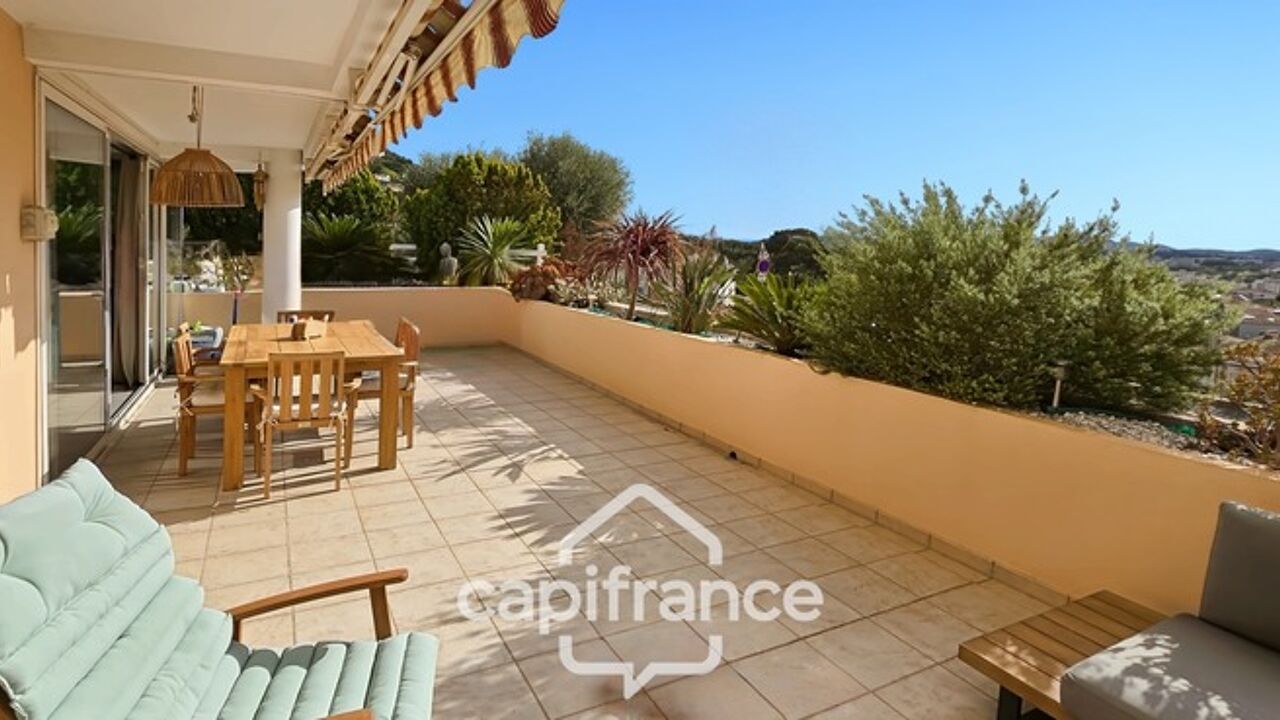 appartement 3 pièces 75 m2 à vendre à Toulon (83000)