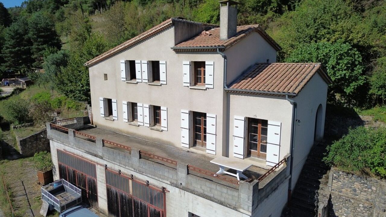 maison 6 pièces 136 m2 à vendre à Saint-Sauveur-de-Montagut (07190)