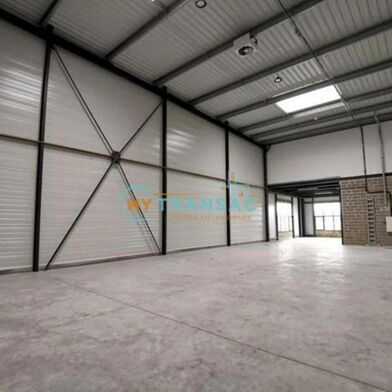 Local industriel 432 m²