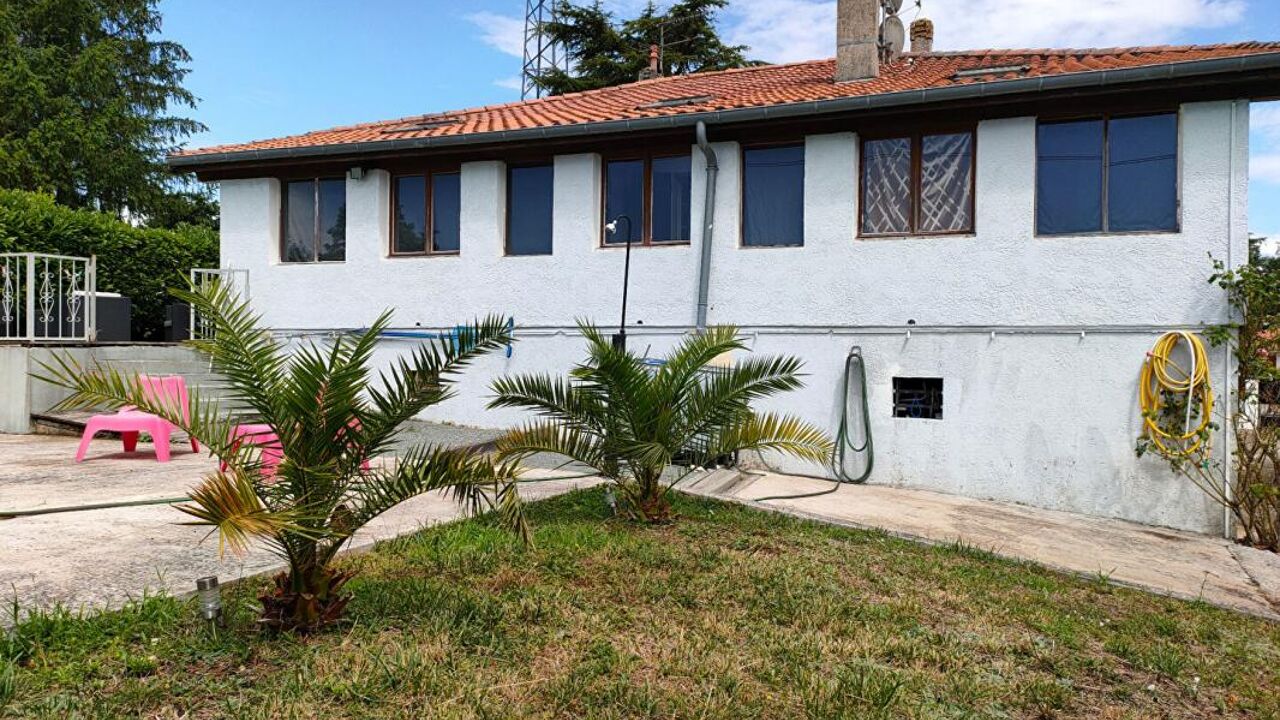 maison 6 pièces 126 m2 à vendre à Yvrac (33370)