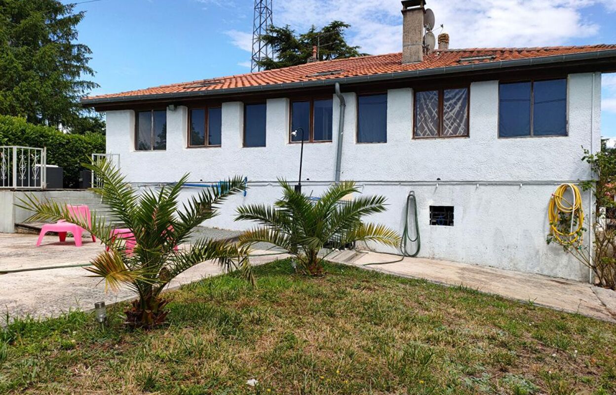 maison 6 pièces 126 m2 à vendre à Yvrac (33370)