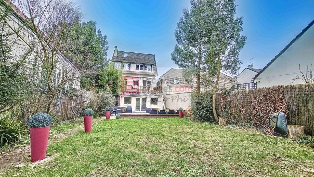 maison 7 pièces 185 m2 à vendre à Le Chesnay-Rocquencourt (78150)