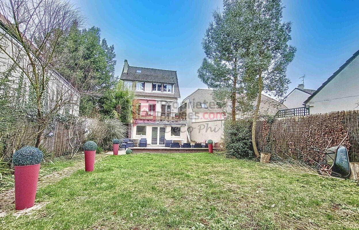 maison 7 pièces 185 m2 à vendre à Le Chesnay-Rocquencourt (78150)