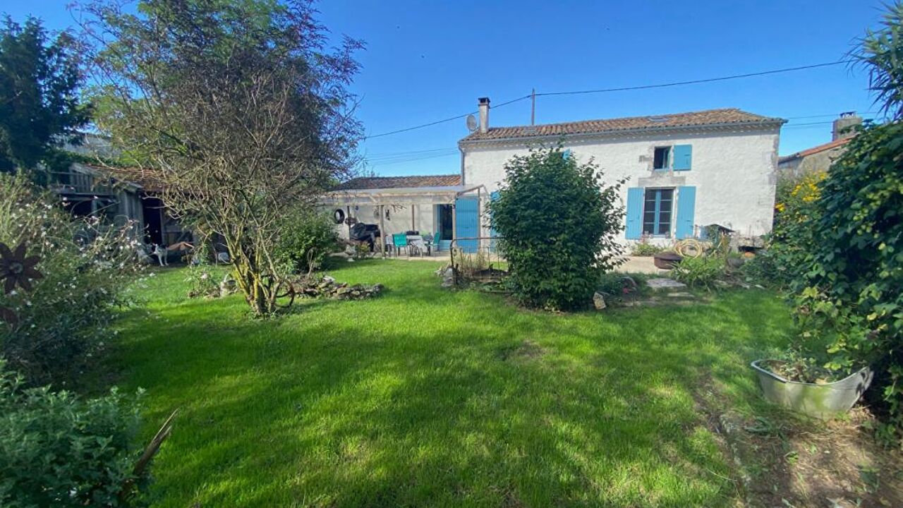 maison 5 pièces 145 m2 à vendre à Le Gua (17600)