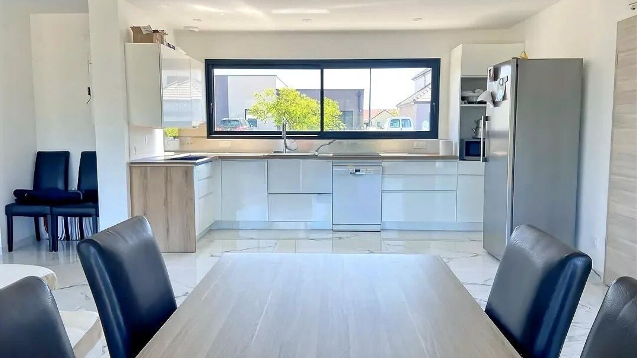 maison 4 pièces 100 m2 à vendre à Dole (39100)