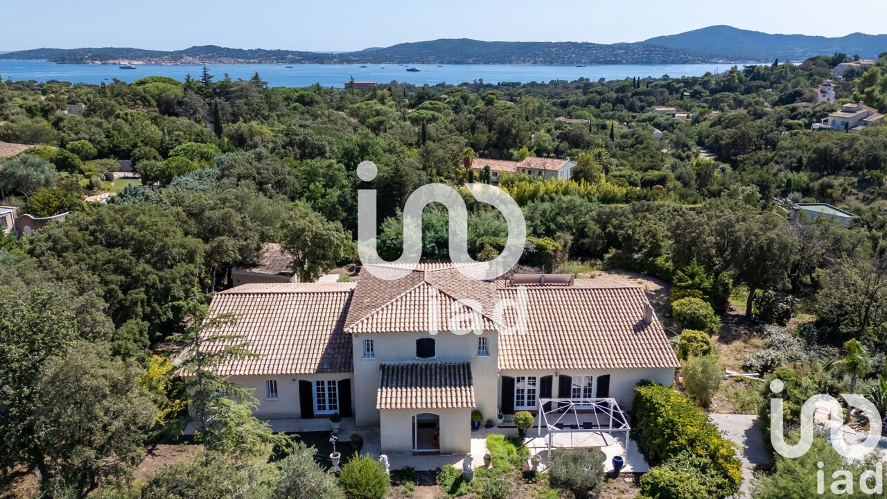 maison 19 pièces 585 m2 à vendre à Grimaud (83310)