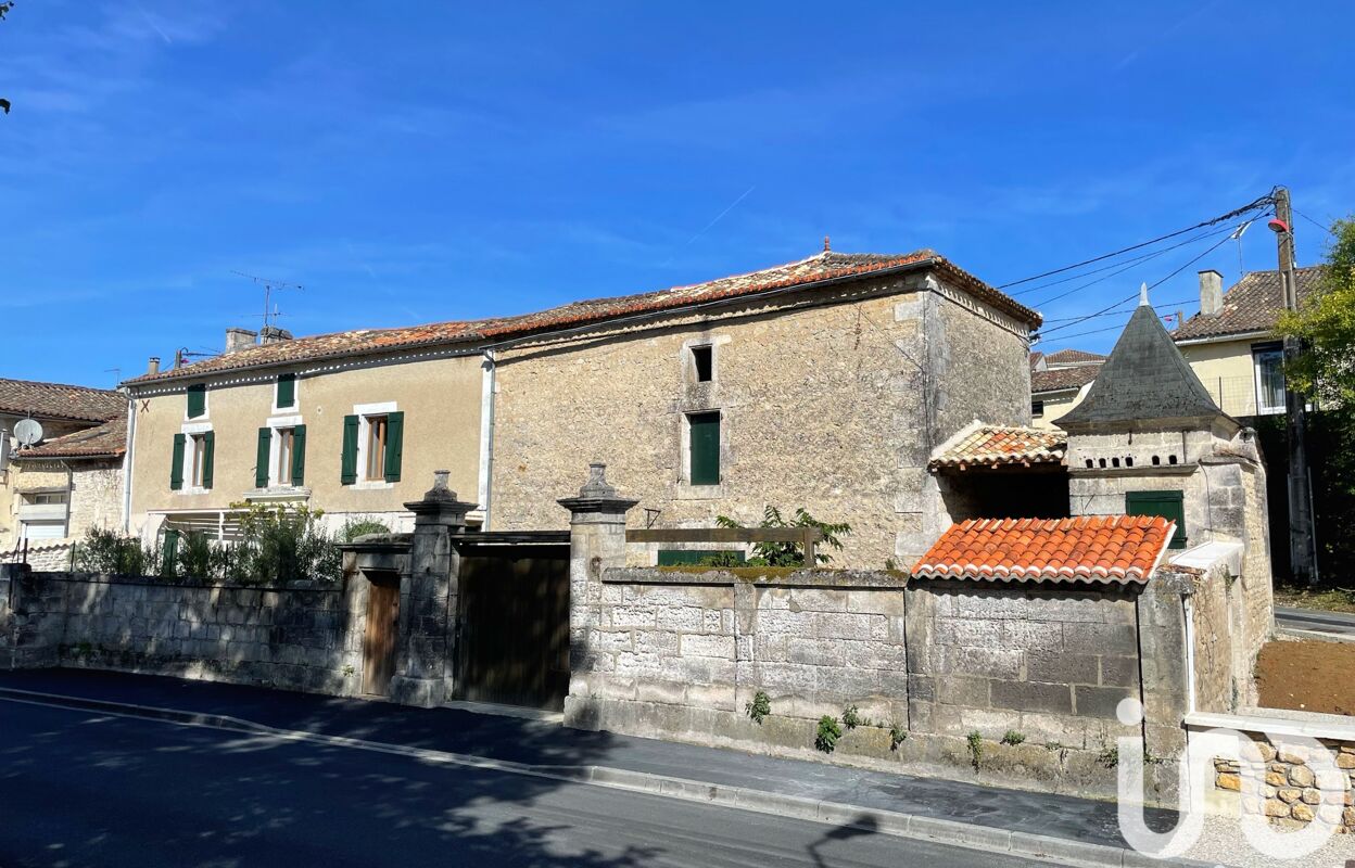 maison 5 pièces 150 m2 à vendre à Gond-Pontouvre (16160)