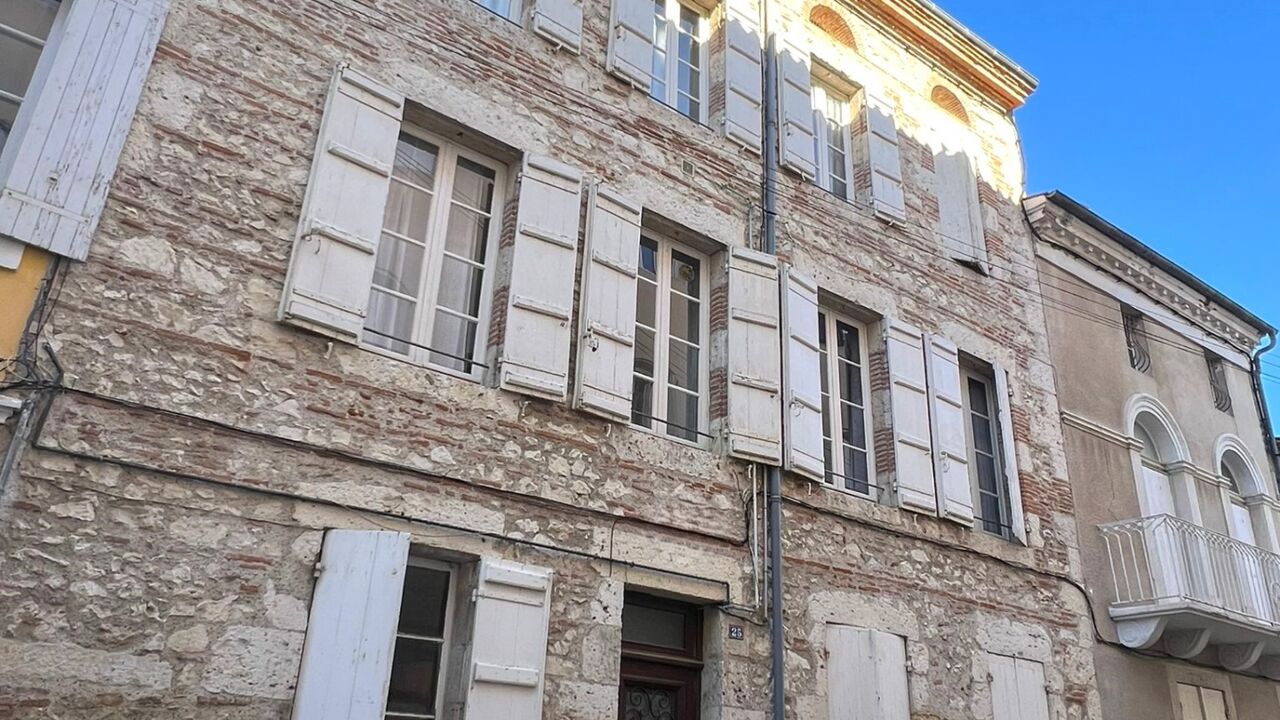 immeuble  pièces 201 m2 à vendre à Agen (47000)