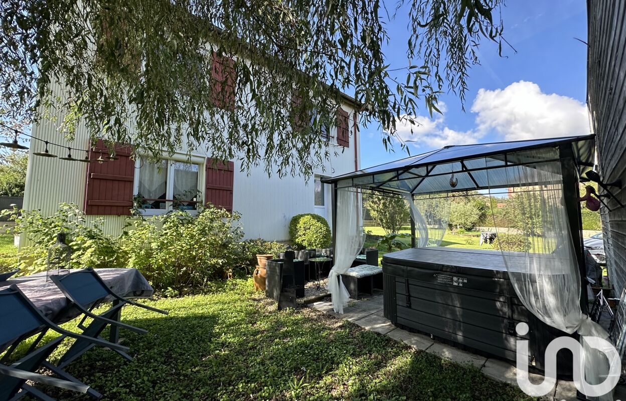 maison 5 pièces 111 m2 à vendre à Condé-en-Brie (02330)