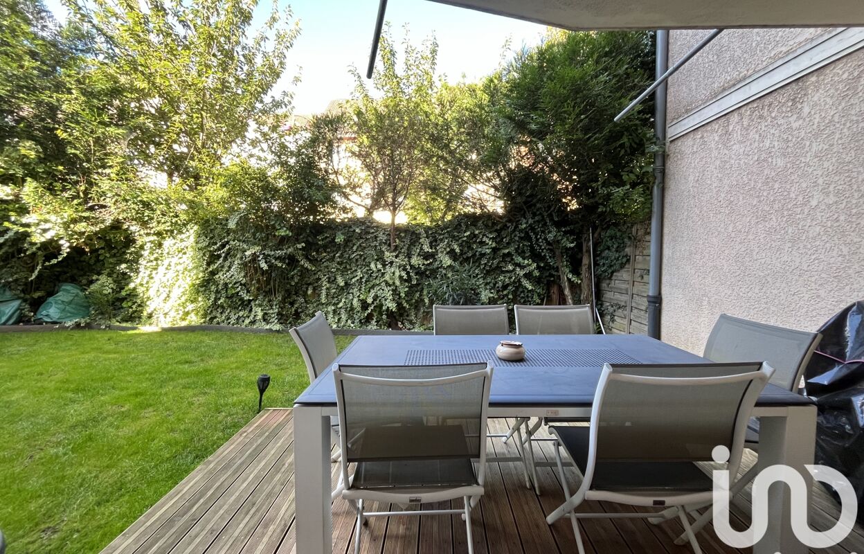 appartement 3 pièces 63 m2 à vendre à Pontault-Combault (77340)