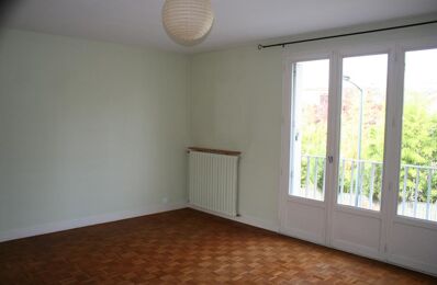 location appartement 626 € CC /mois à proximité de Saint-Hilaire-Saint-Mesmin (45160)