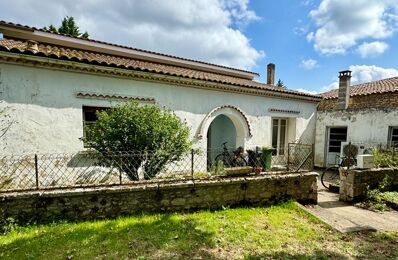 maison 8 pièces 170 m2 à vendre à Saint-Romain-de-Benet (17600)