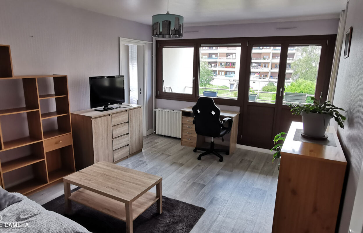 appartement 2 pièces 51 m2 à vendre à Paron (89100)