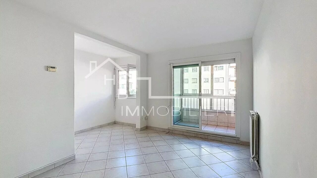 appartement 3 pièces 68 m2 à vendre à Nice (06200)