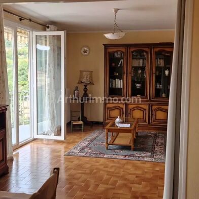 Appartement 4 pièces 82 m²