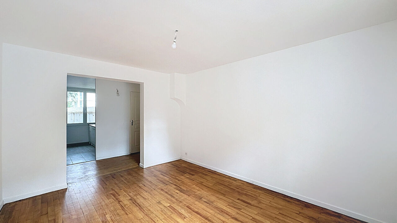 appartement 3 pièces 57 m2 à vendre à Lyon 8 (69008)