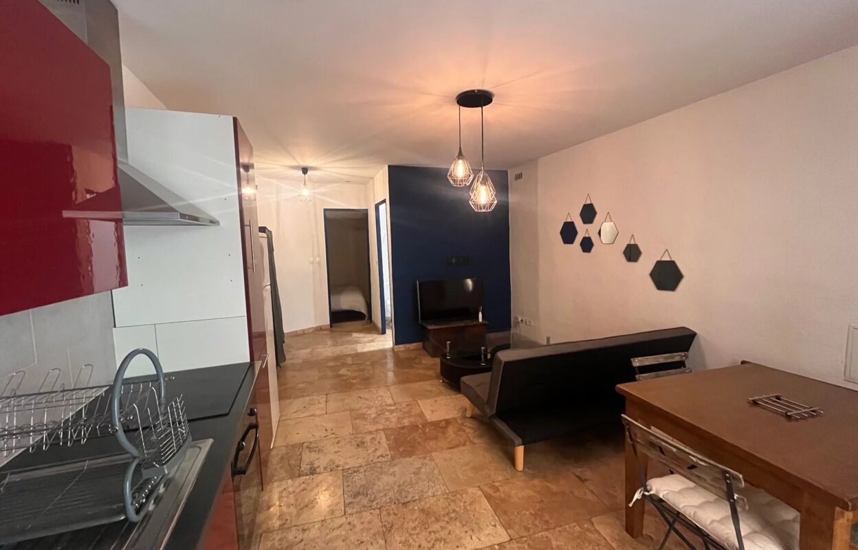 appartement 2 pièces 32 m2 à louer à Jouques (13490)