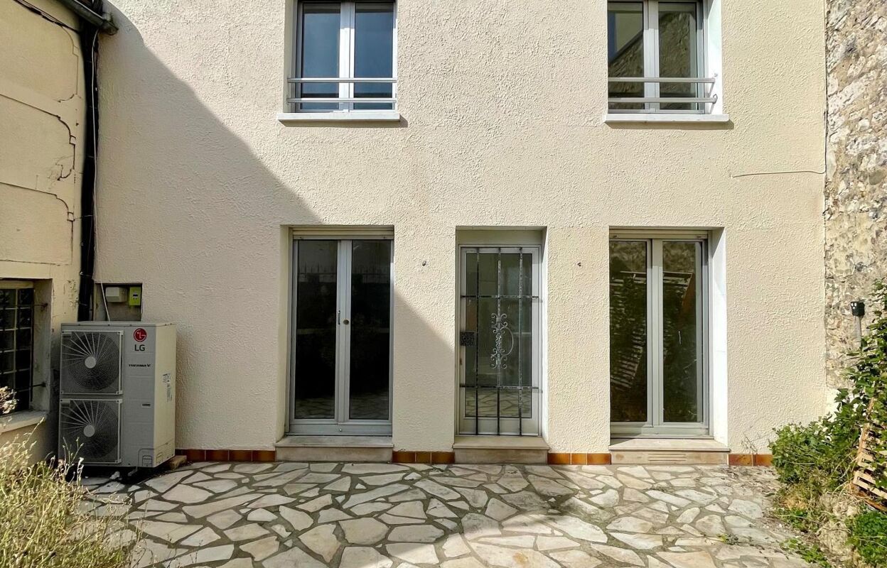 maison 7 pièces 108 m2 à vendre à Bonnières-sur-Seine (78270)