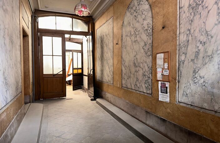 Vente immeuble   Lille (59000) — photo 2