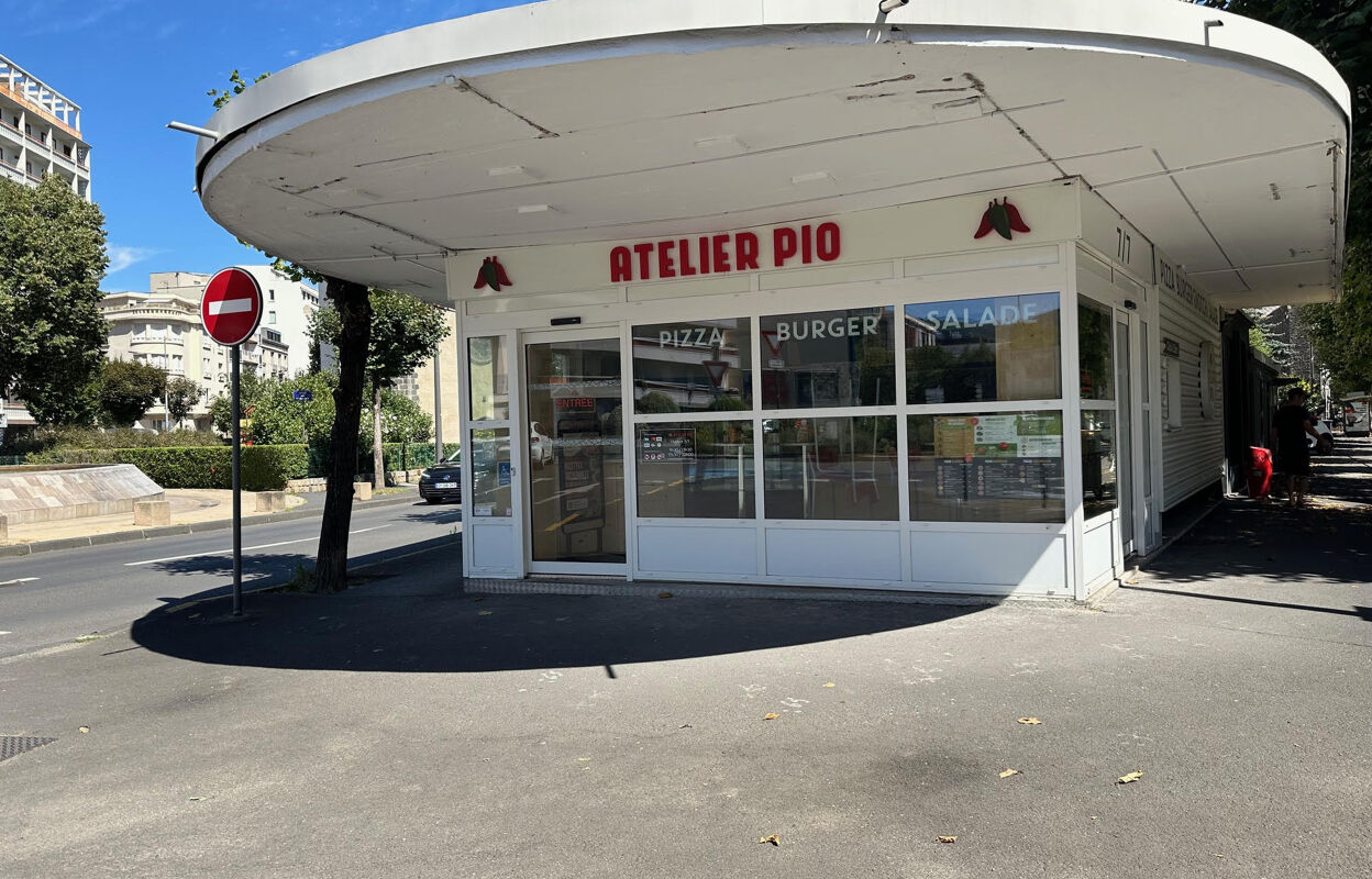 commerce  pièces 100 m2 à vendre à Clermont-Ferrand (63000)