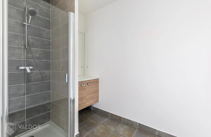 Appartement Type T2 lumineux, vue sur  parc. — photo 5