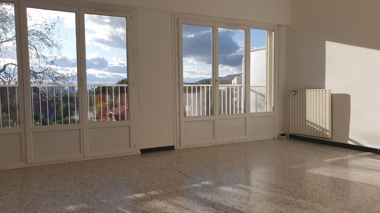 appartement 4 pièces 82 m2 à louer à Toulon (83000)