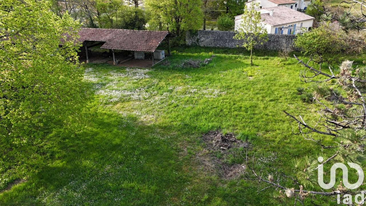 terrain  pièces 2000 m2 à vendre à Pranzac (16110)