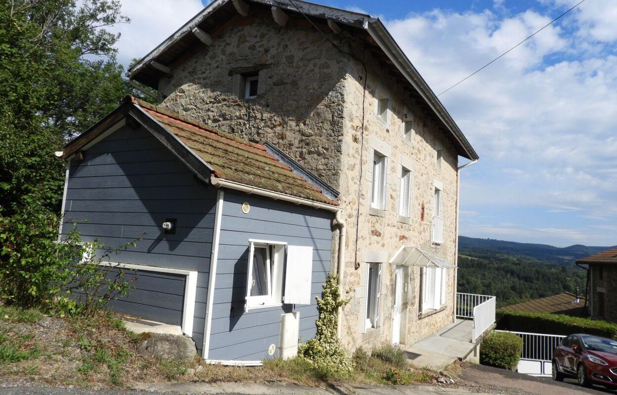 maison 5 pièces 74 m2 à vendre à Chabreloche (63250)