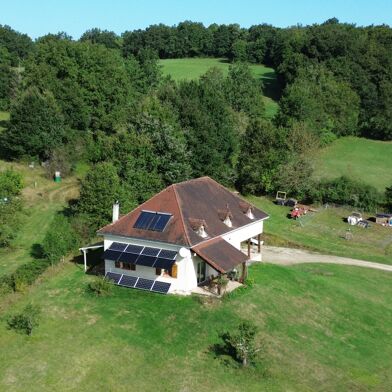 Maison 7 pièces 288750 €