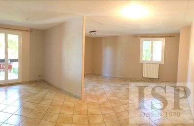 location appartement 1 010 € CC /mois à proximité de Mimet (13105)