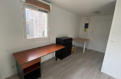 location appartement 460 € CC /mois à proximité de Houppeville (76770)