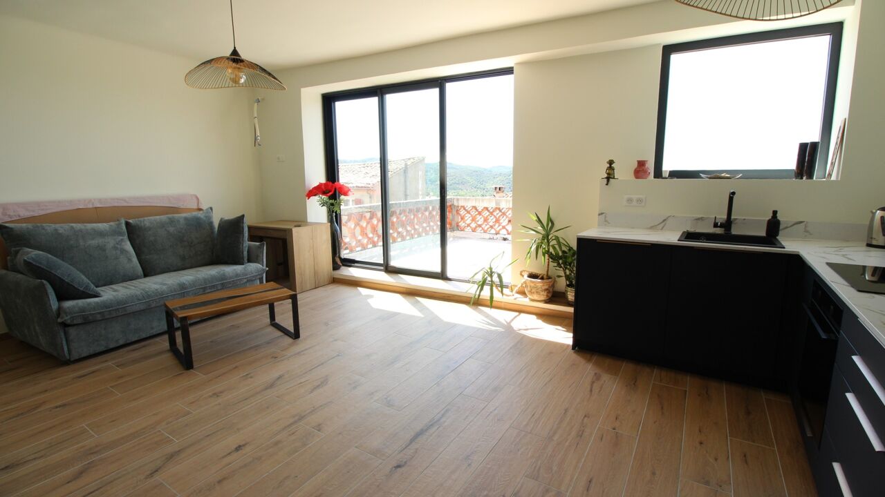 maison 3 pièces 105 m2 à vendre à Gréoux-les-Bains (04800)