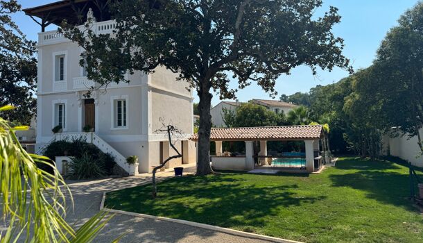 Villa / Maison 7 pièces  à vendre Vidauban 83550