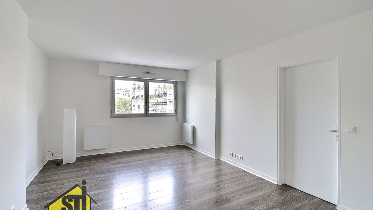 appartement 2 pièces 47 m2 à vendre à Paris 14 (75014)