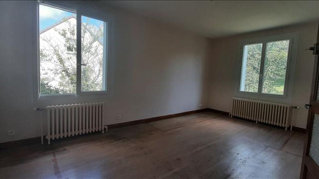 maison 6 pièces 123 m2 à vendre à Désertines (03630)