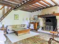 Maison en pierre de 8 pièces principales — photo 2