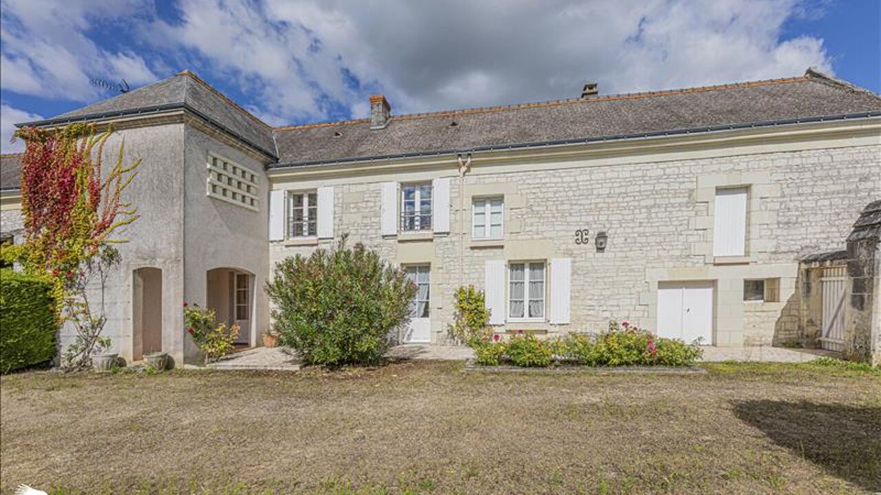 maison 7 pièces 230 m2 à vendre à La Roche-Clermault (37500)