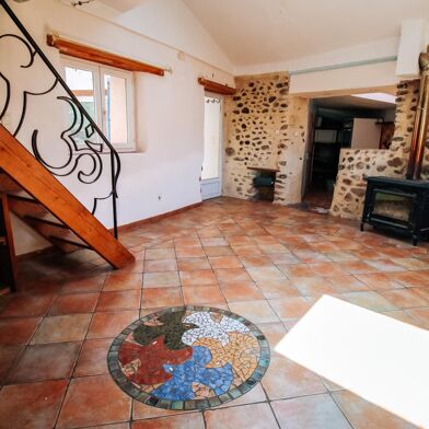 Appartement 5 pièces 153000 €