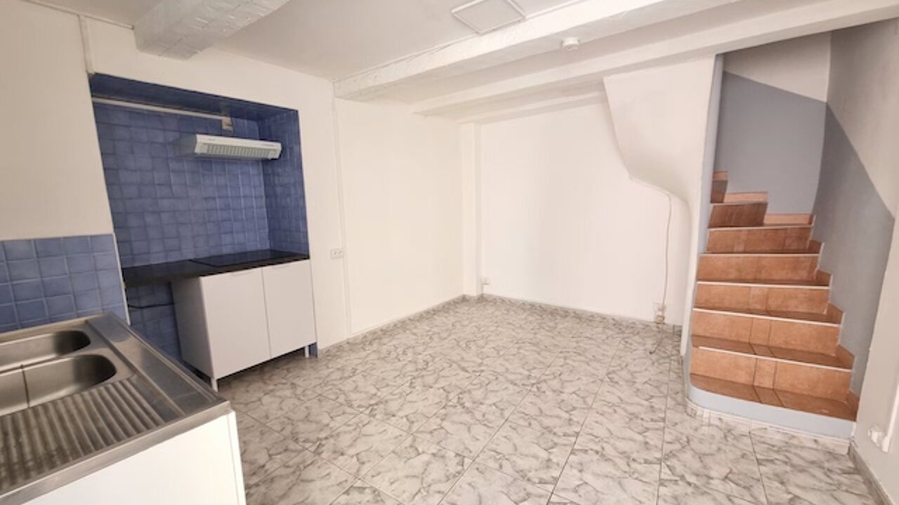 appartement 2 pièces 28 m2 à louer à Ollioules (83190)