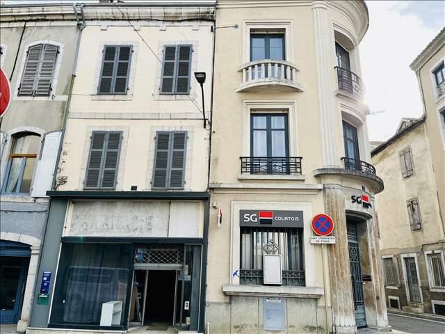 Immeuble à Montréjeau — photo du bien