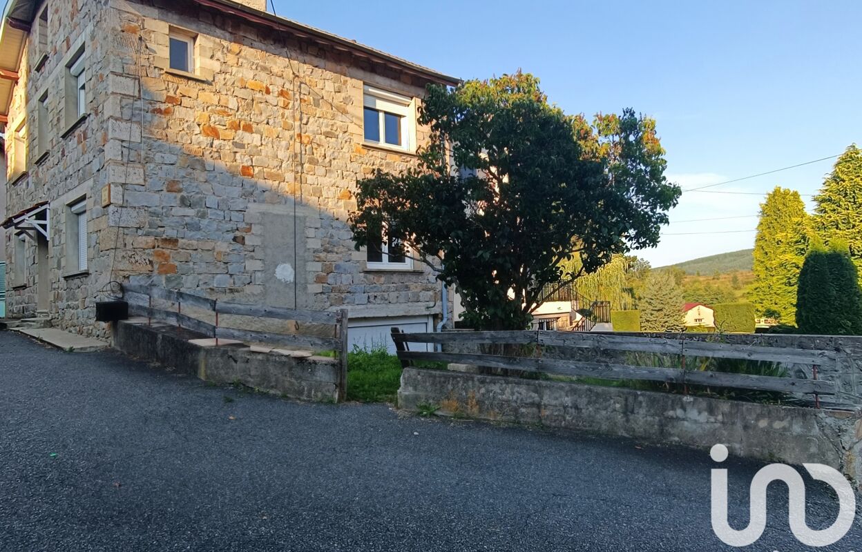 maison 4 pièces 134 m2 à vendre à Estivareilles (42380)