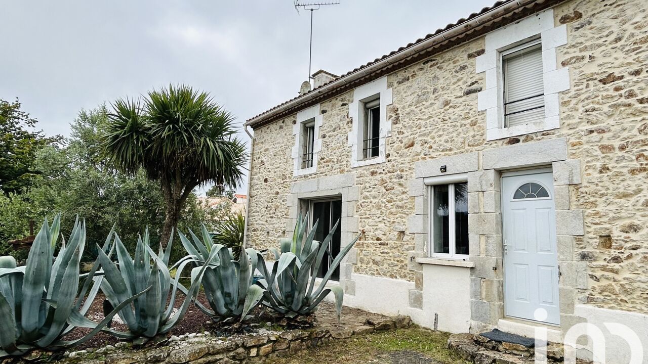 maison 6 pièces 178 m2 à vendre à Dompierre-sur-Yon (85170)