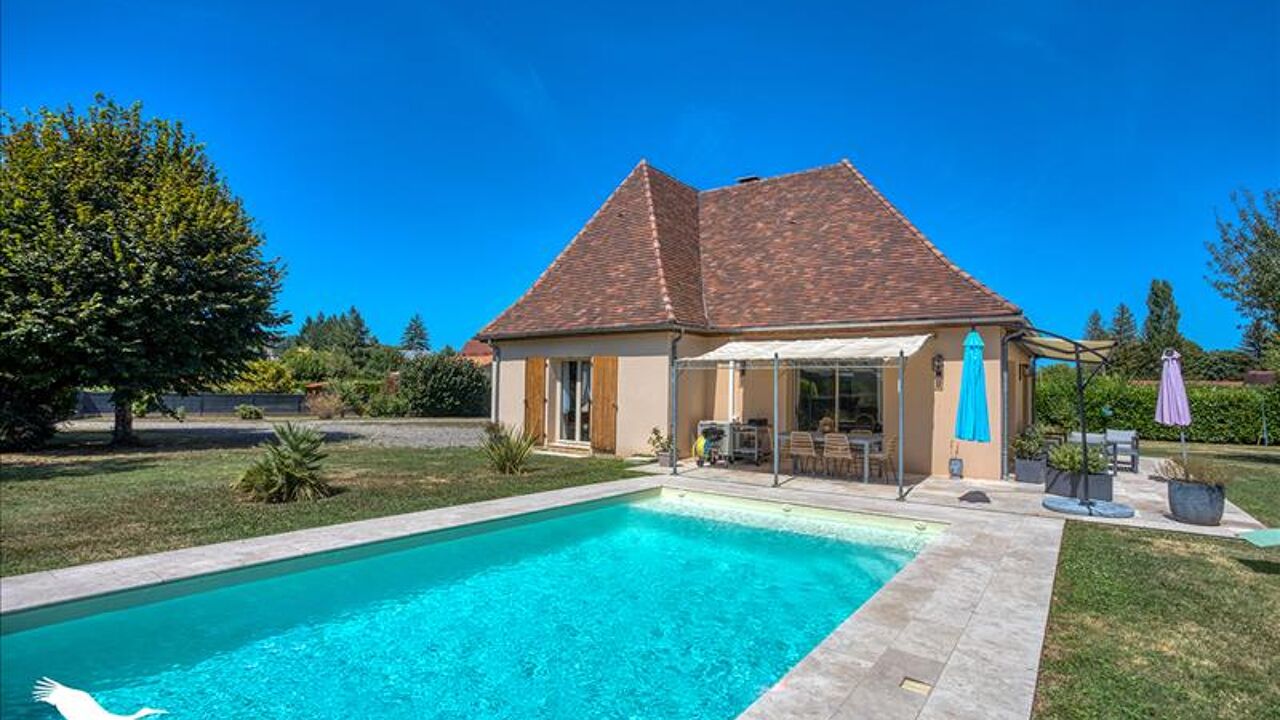 maison 6 pièces 214 m2 à vendre à Montignac (24290)