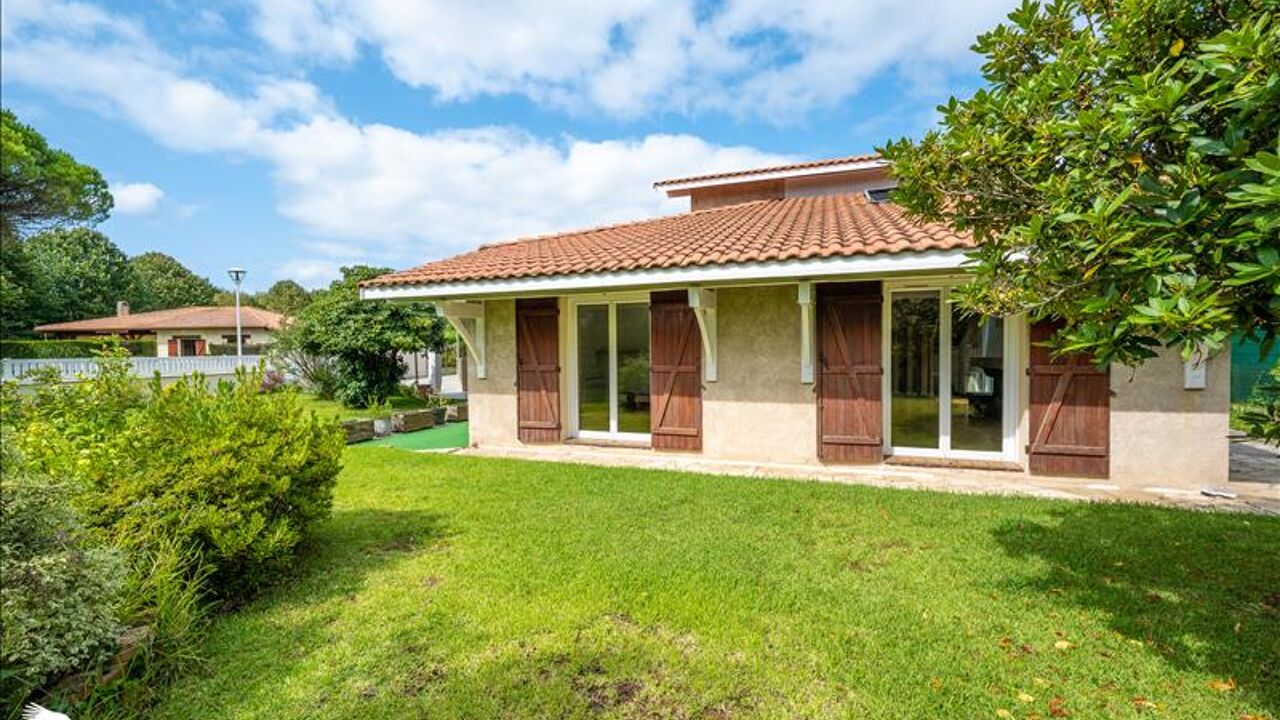 maison 5 pièces 155 m2 à vendre à Biscarrosse (40600)